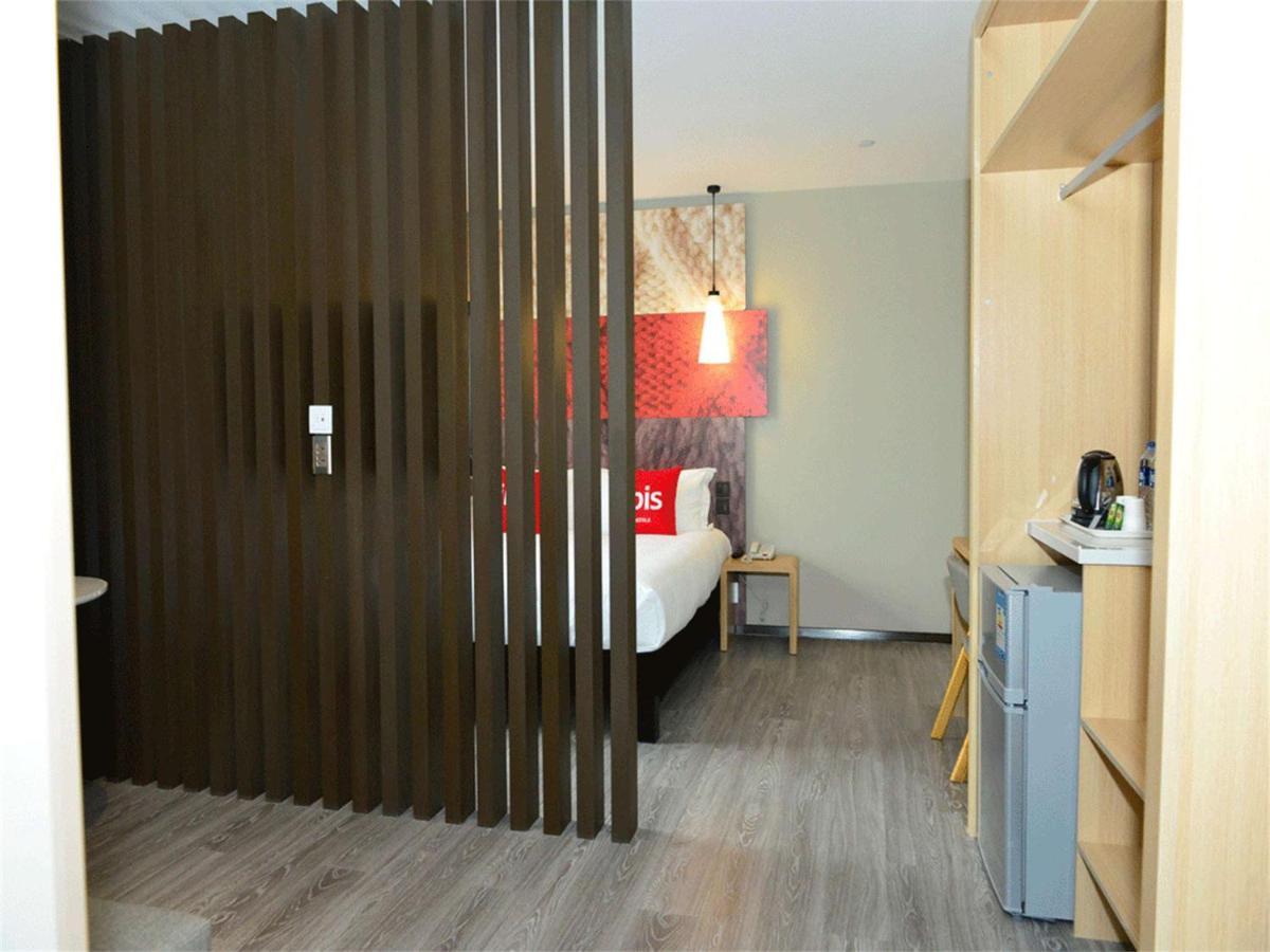 Ibis Beijing Guanzhuang Changying Middle Road Hotel Buitenkant foto